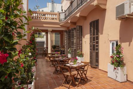 Antonio's Hostal 2