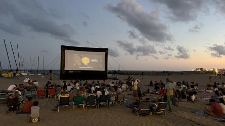 Cinema lliure a la platja
