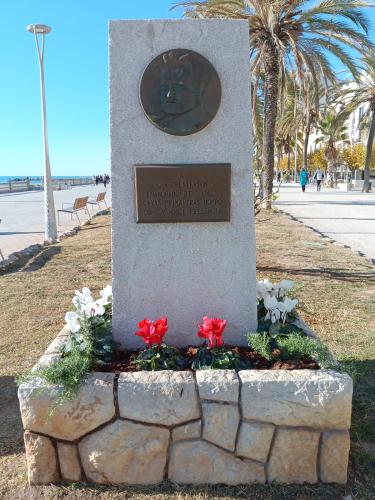 Estela Commemorativa- restaurada
