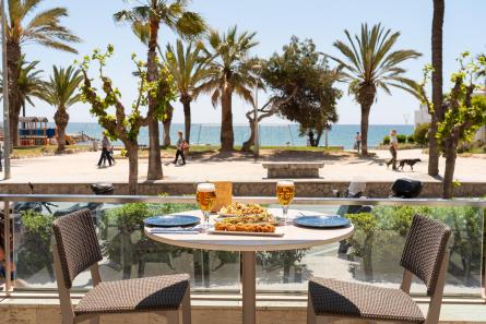 hotel-calipolis-sitges-terraza-6
