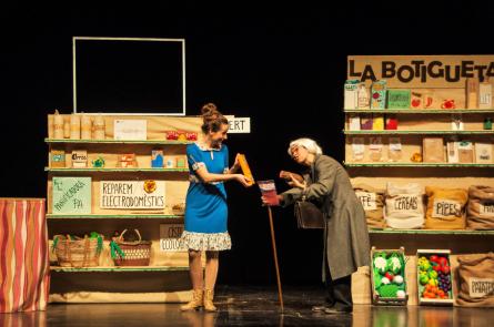 La_botigueta_Tanaka_Teatre_consum_responsable