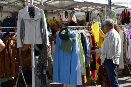 Market & Foraestocs (2)