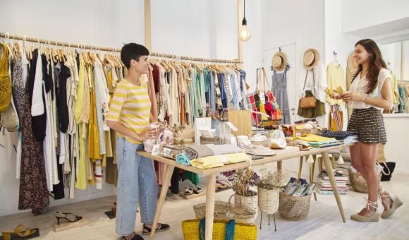 SITGES_190531_Shopping_004