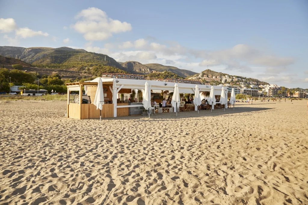 Platja de les botigues, Sitges